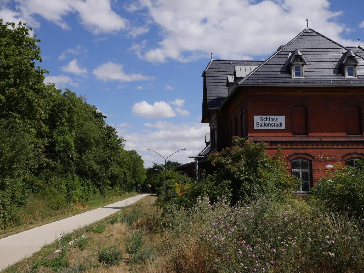 Schlossbahnhof Ballenstedt Eksteriør billede