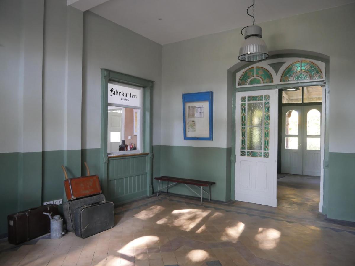 Schlossbahnhof Ballenstedt Eksteriør billede